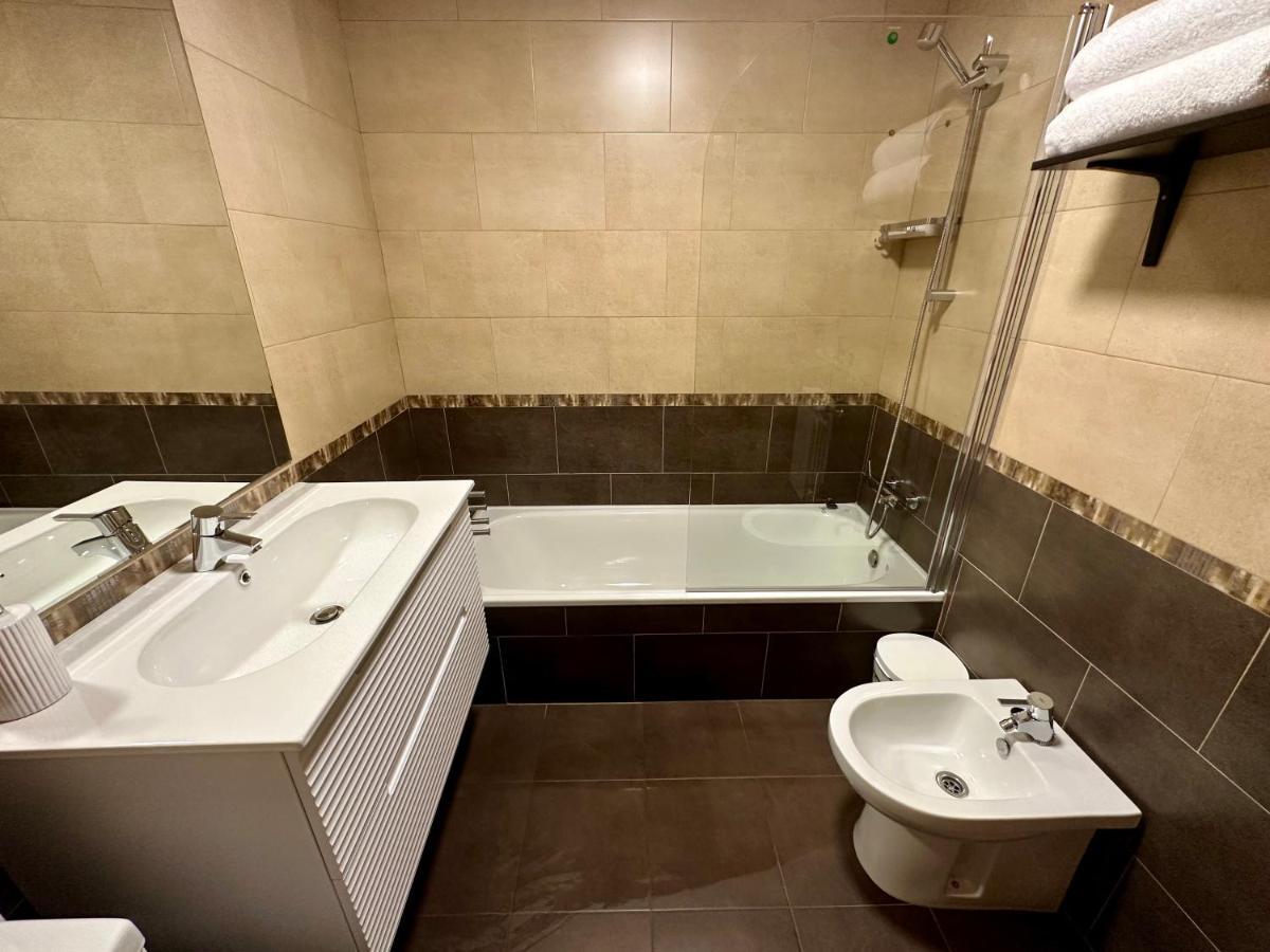 Apartamento Punto24 Caces Extérieur photo